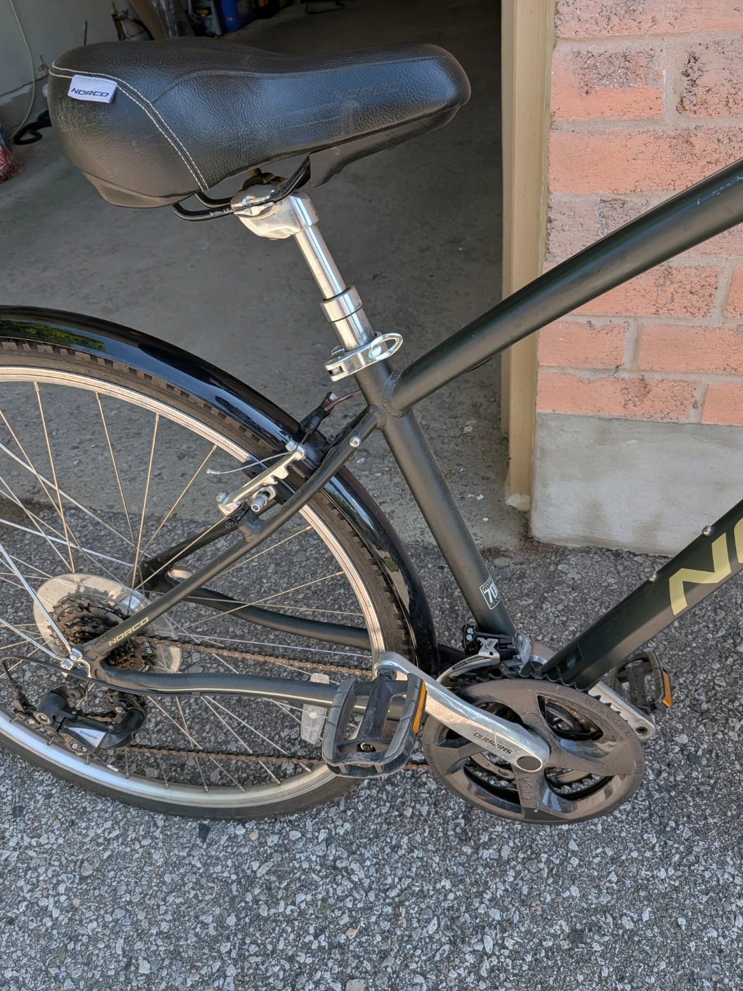 Norco Malahat Hybrid Bike ( men's bike) - photo 4