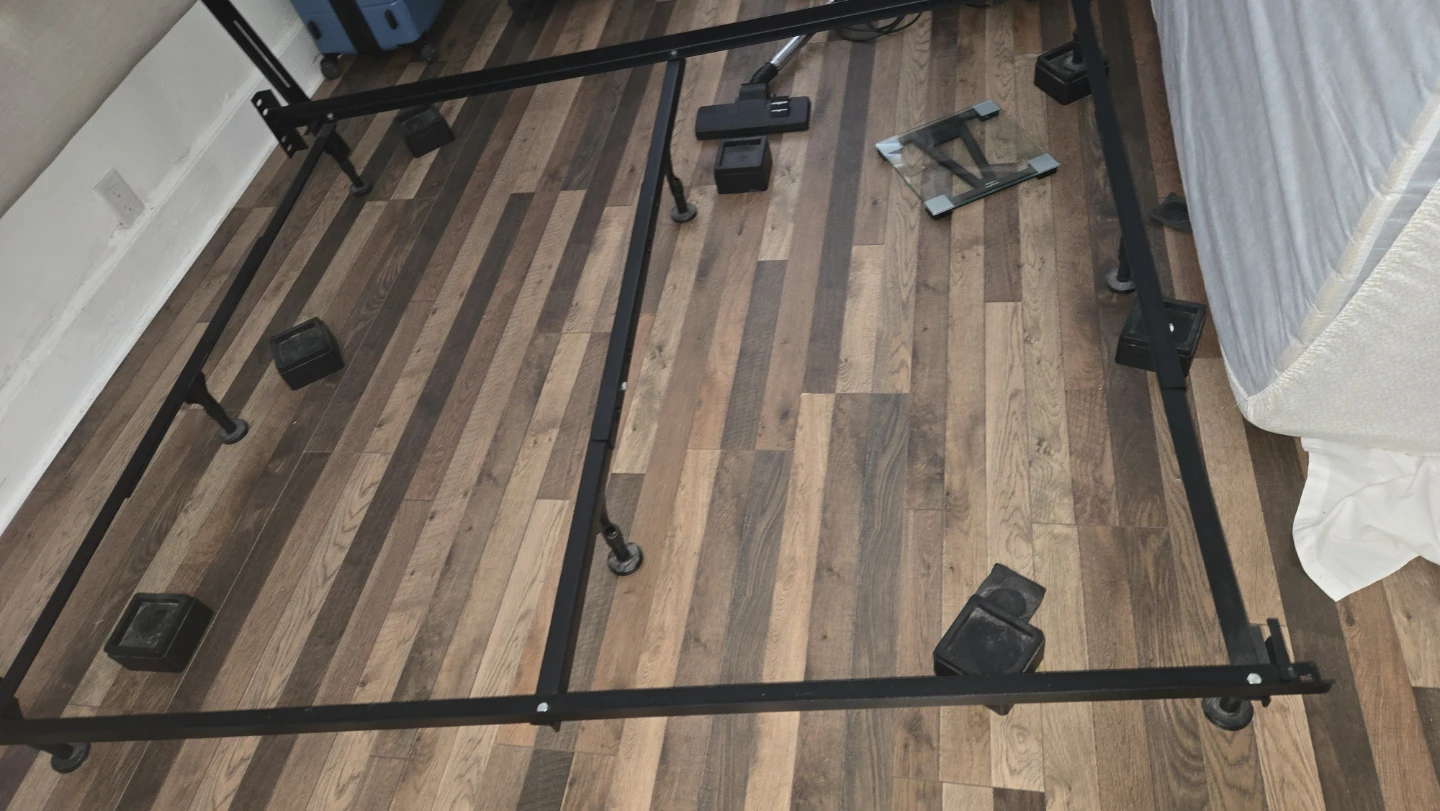 Queen size Black Metal Bed Frame