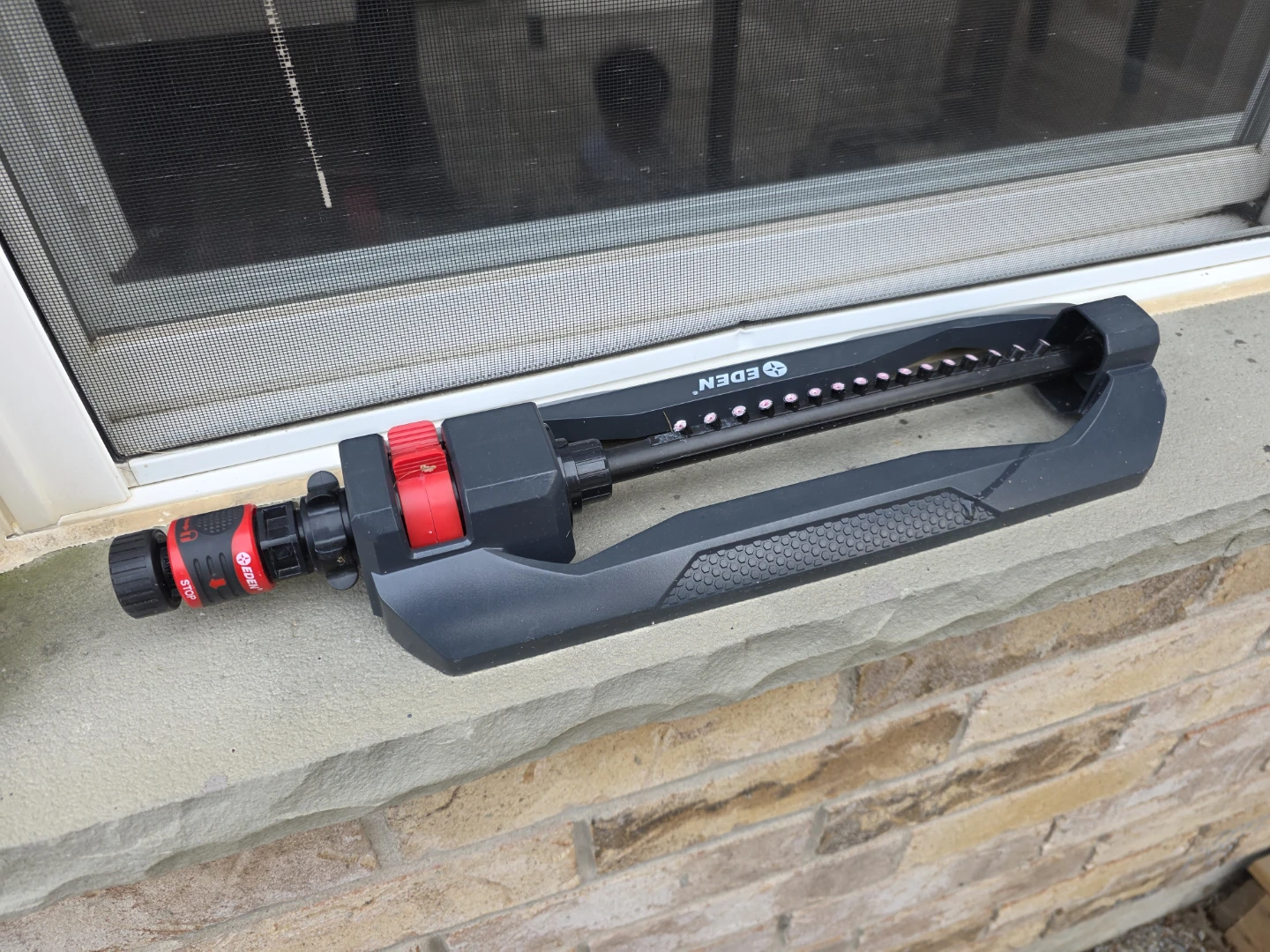 Eden Oscillating Sprinkler