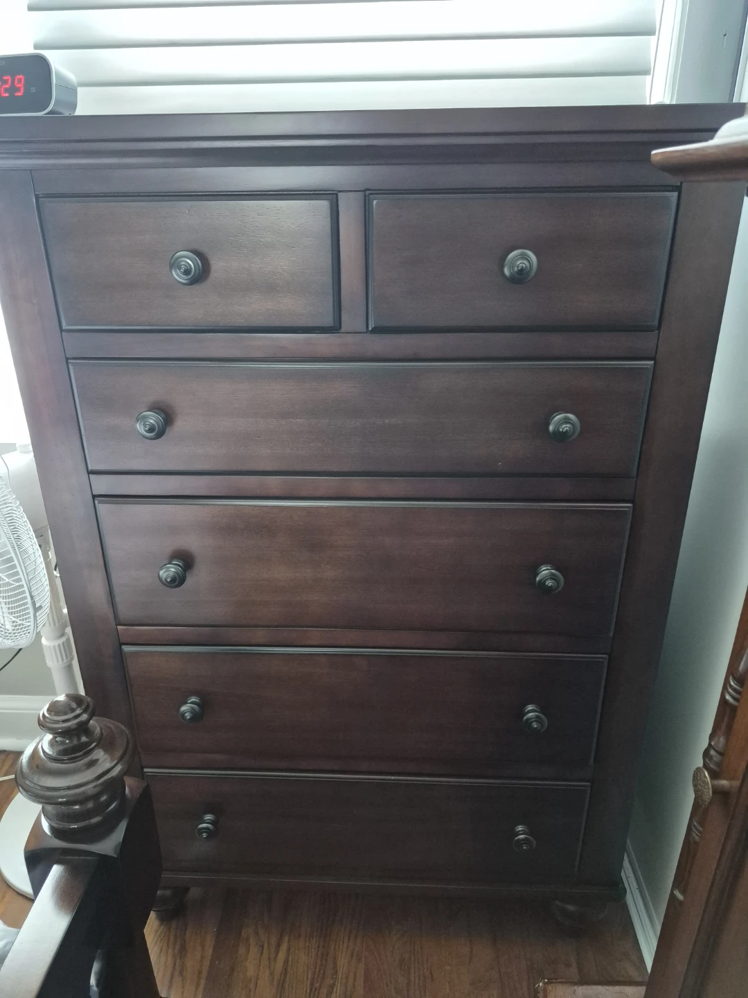Bedroom Set-Queen size. - photo 4