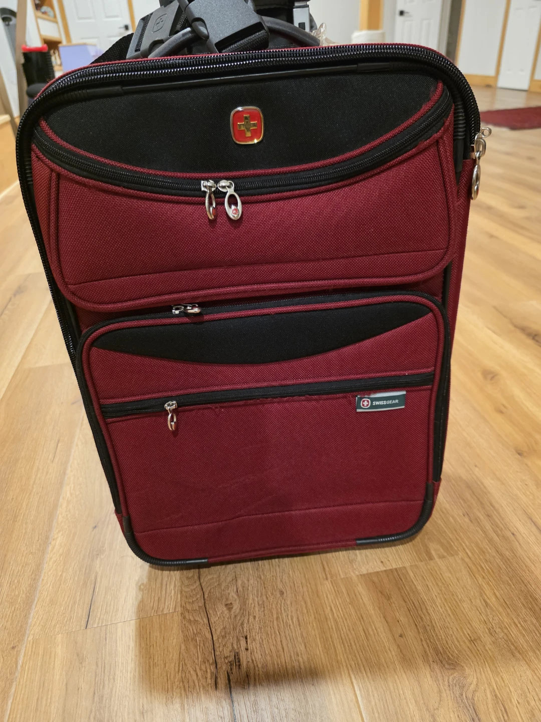 Swiss Gear Carry-On Luggage - photo 3