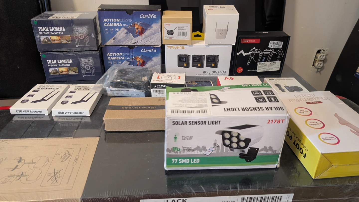 Lot of Assorted BNIB  electronic items. - photo 3