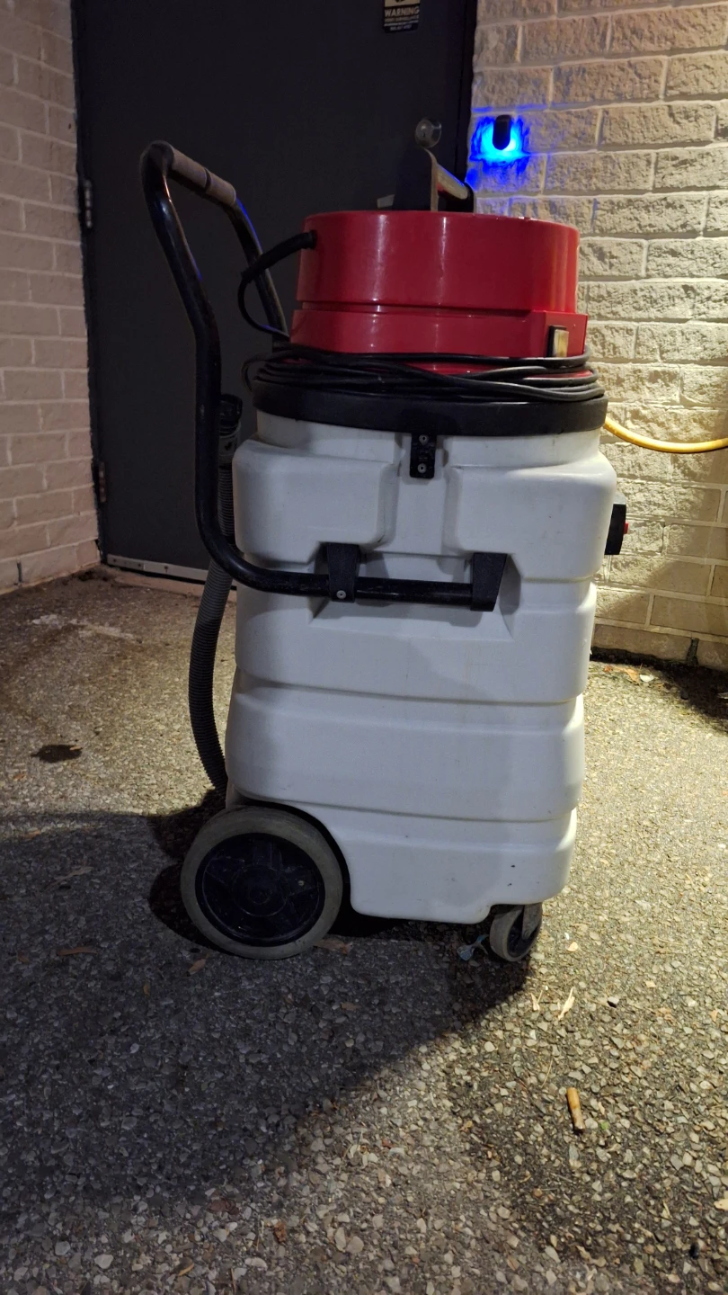 MC -415 Heavy Duty industrial  W/D Vacume - photo 3
