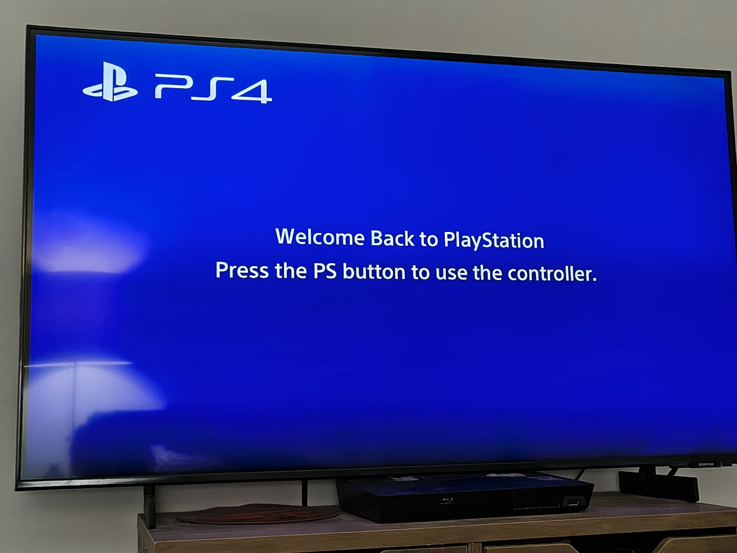 Sony PS4 Slim Bundle with 2 Controllers,9 Games (1TB) - photo 2