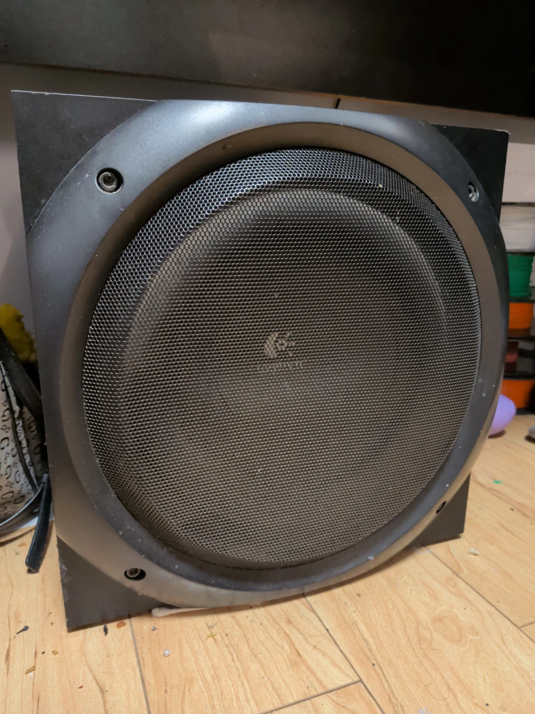 Logitech THX 5.1 Speaker System - photo 3