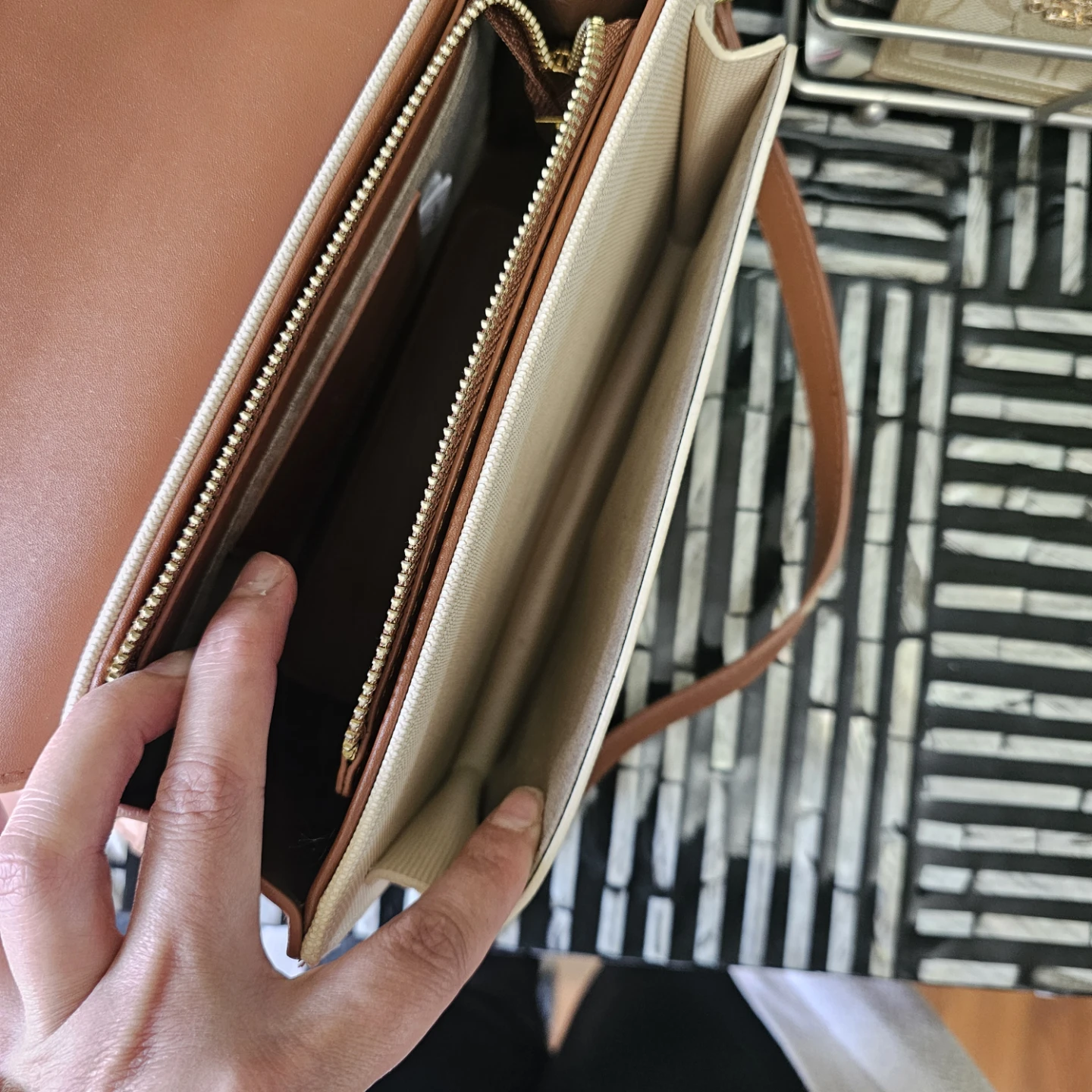 Brown and Beige Crossbody Purse - photo 3