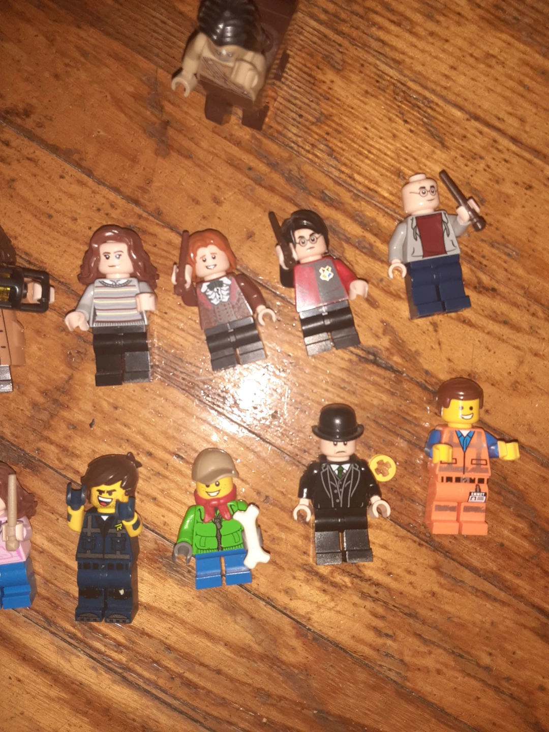 Lego Minifigure Lot - photo 4