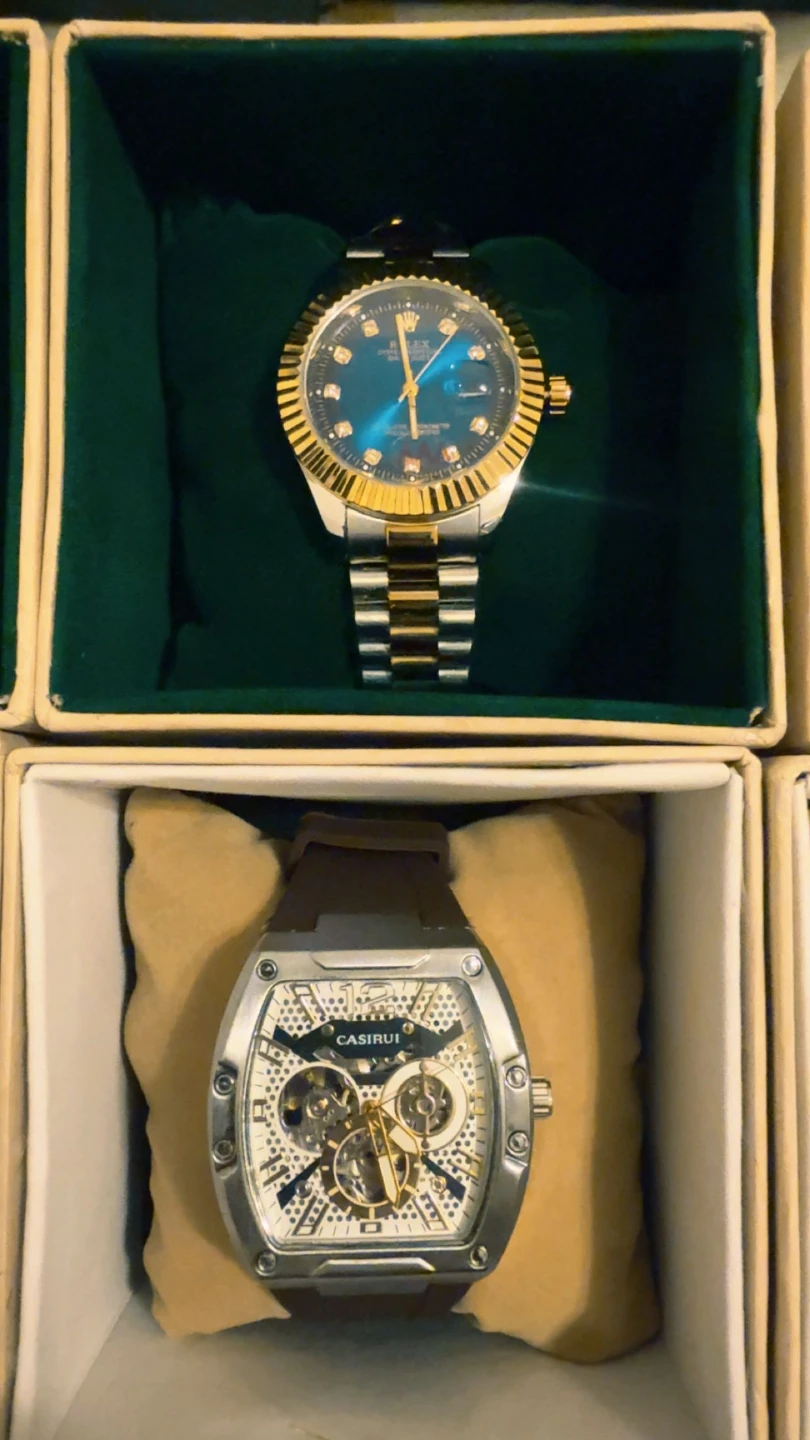 Assorted Men's Watches - photo 2