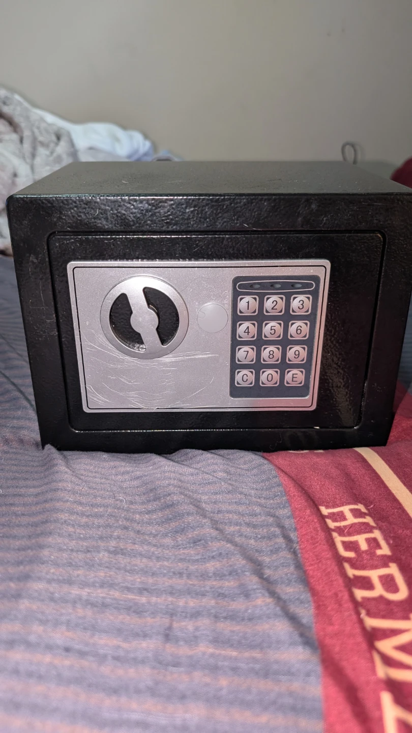 Small Black Electronic Safe Box with Key - photo 2