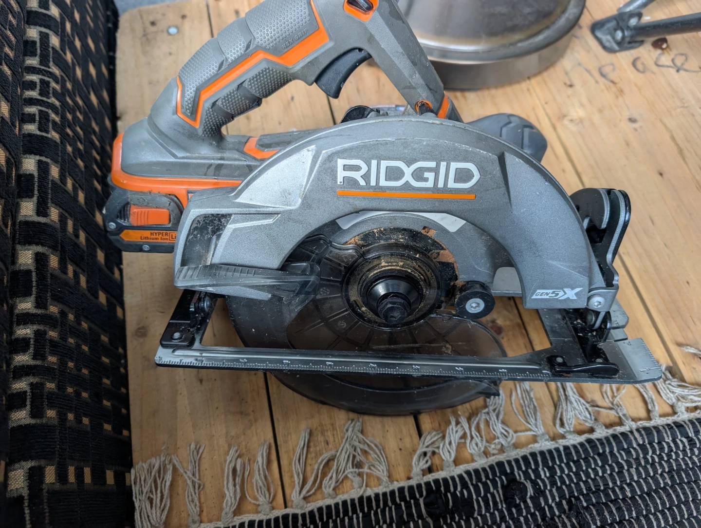 Ridgid 18V Cordless Circular Saw with Charger and Batteries