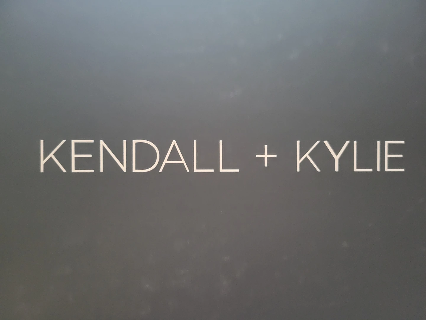 White Kendall + Kylie Heels Size 8 - photo 2