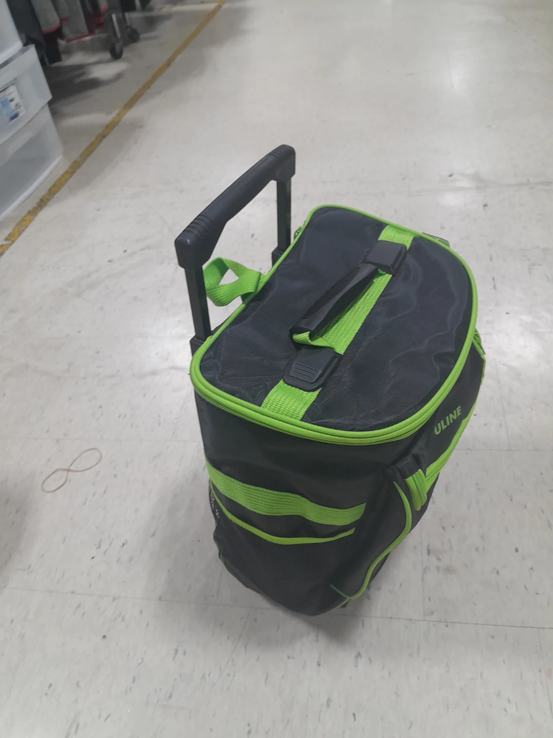 Uline Rolling Cooler Bag 12 Liter Capacity - photo 4