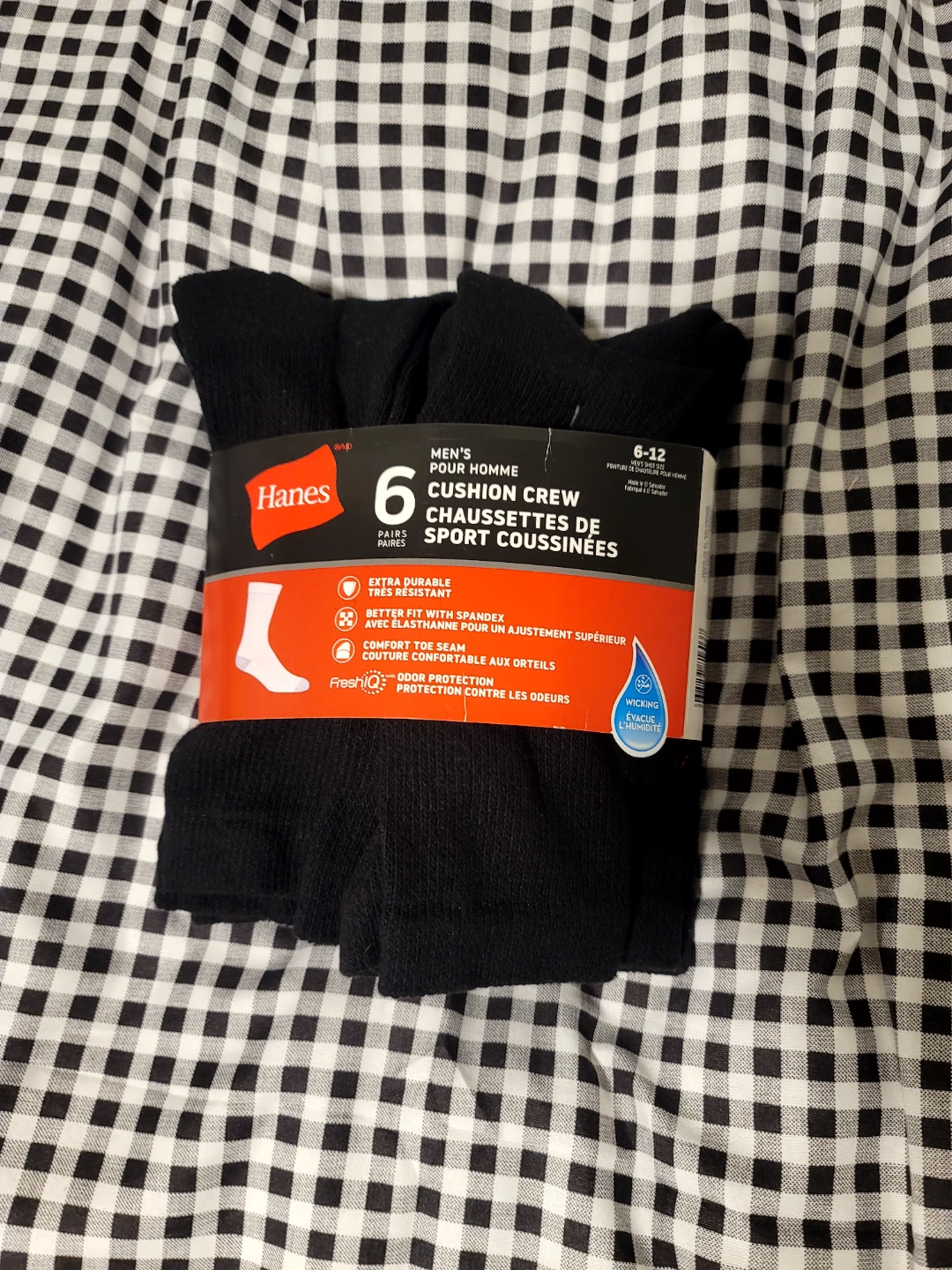New Hanes Men's 6 Pair black Cushion Crew Socks size 6-12