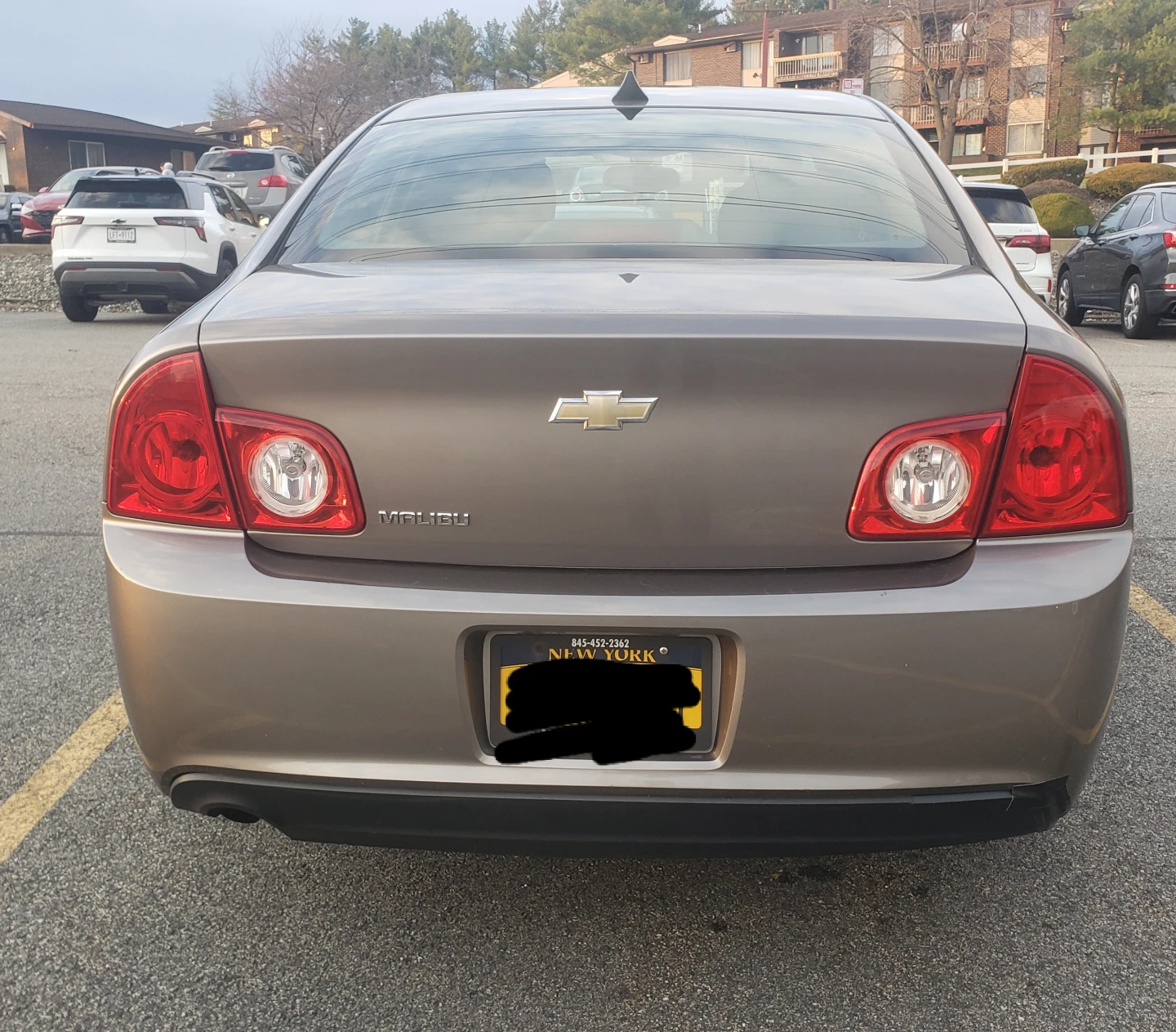 Chevrolet Malibu Sedan - photo 2