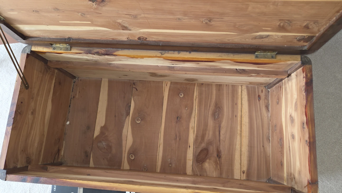 Wooden Cedar Storage Chest - photo 2