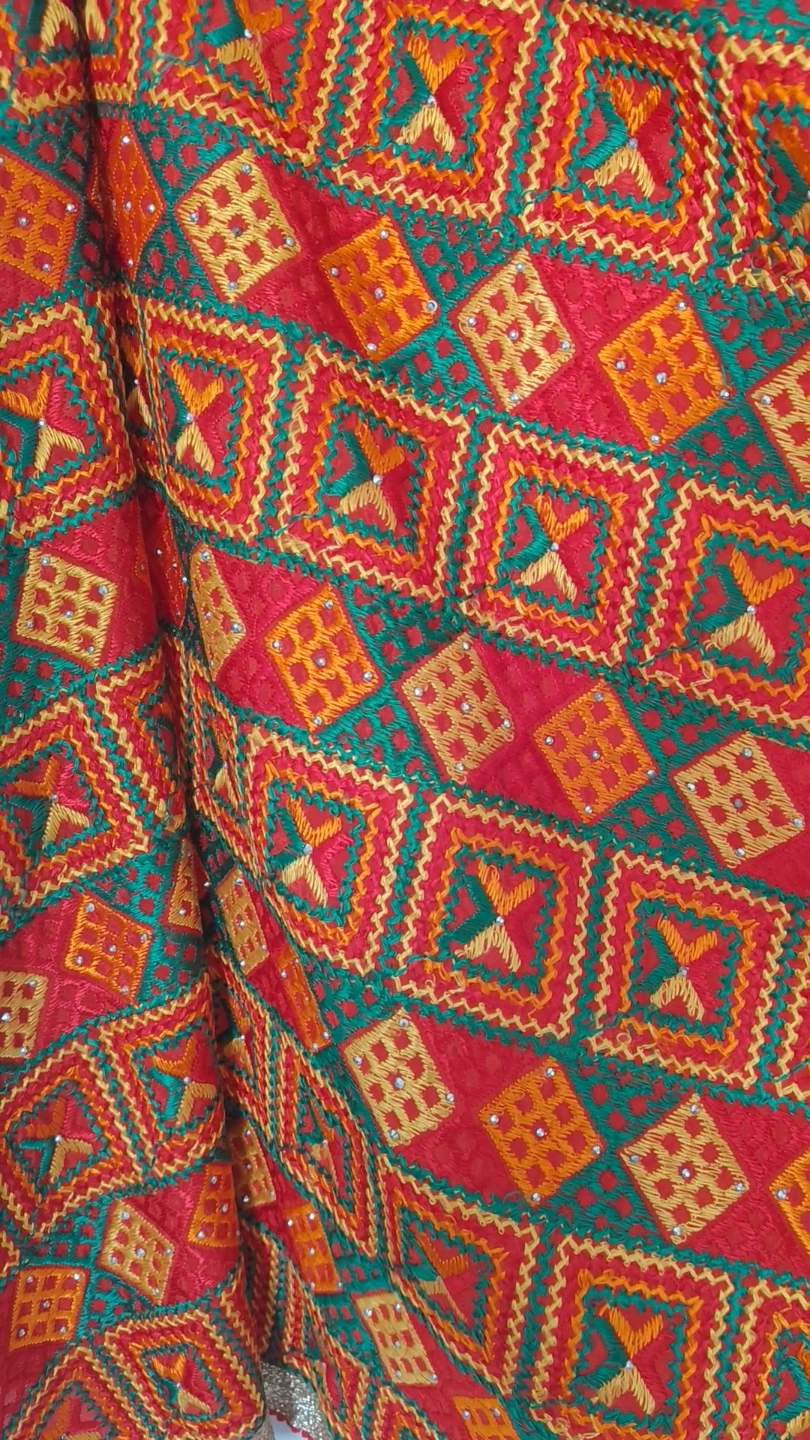 Embroidered Red  Phulkari, never used - photo 2