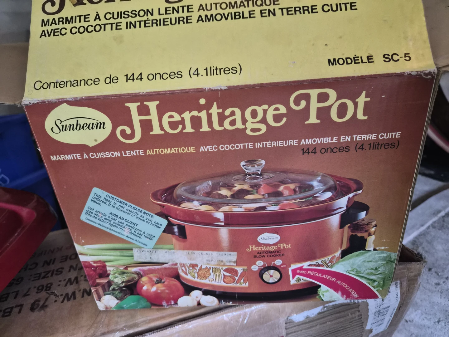 Sunbeam Heritage Pot Slow Cooker 144 oz