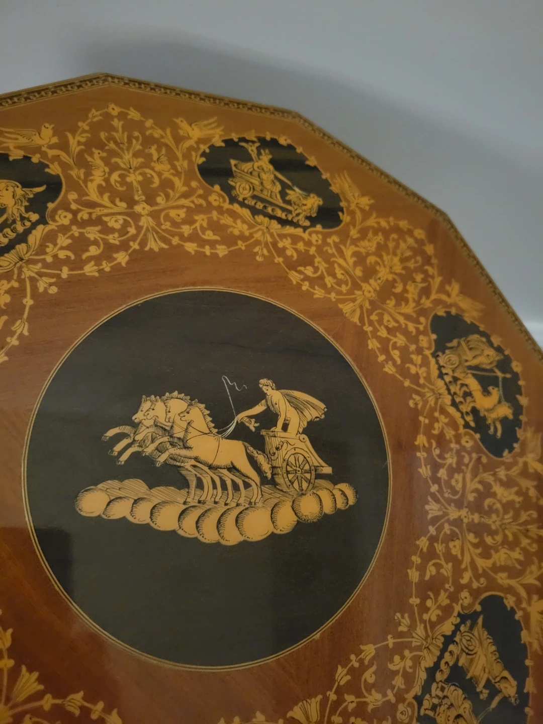 Vintate Italian Inlaid Wood  music box table - photo 5