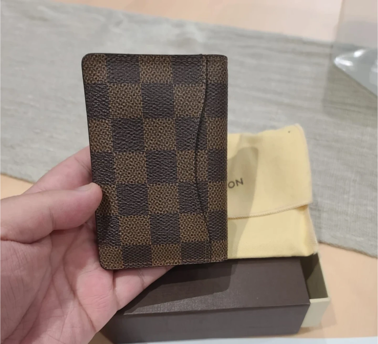 Louis Vuitton Damier Ebene Card Holder - photo 2