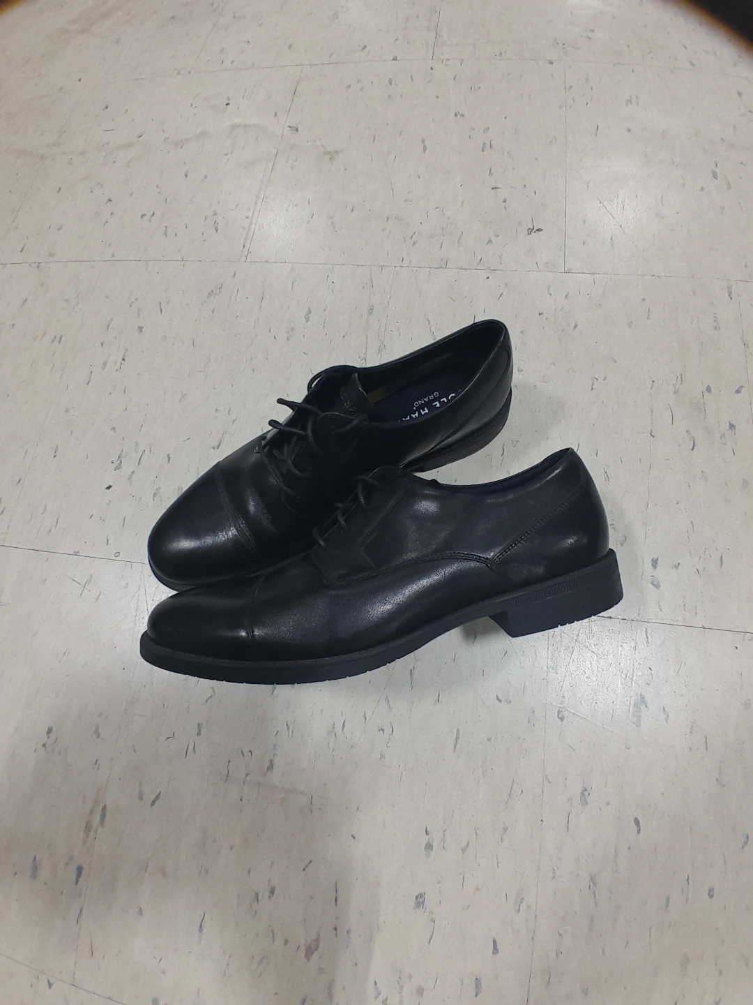 Cole Haan Grand Series Black Leather Dress Shoes Men's Size 10.5 - photo 2