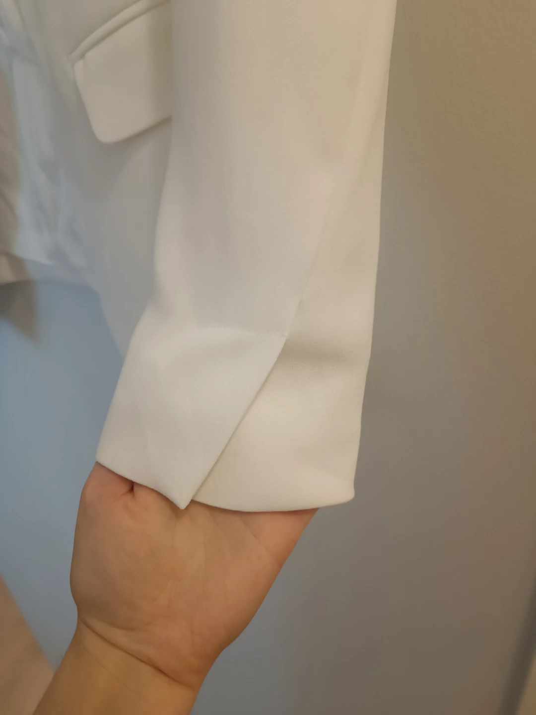 RW&CO. White Blazer - Size 4 - photo 3