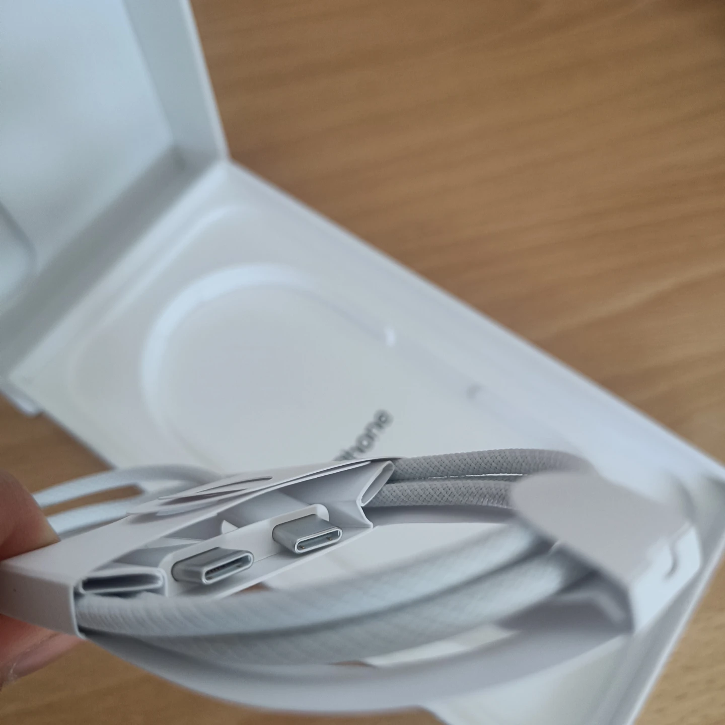 Original Apple iPhone USB-C to USB-C Cable - photo 2