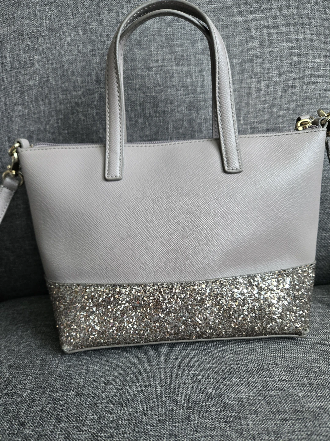 Kate Spade New York Handbag with Glitter Accent - photo 2