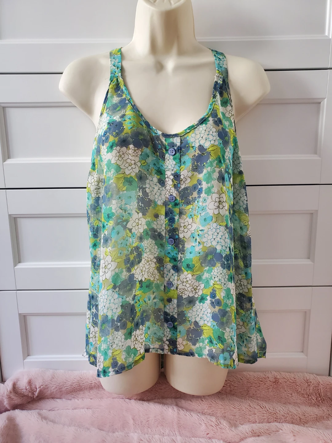 Sheer Floral Tank Top Size Medium