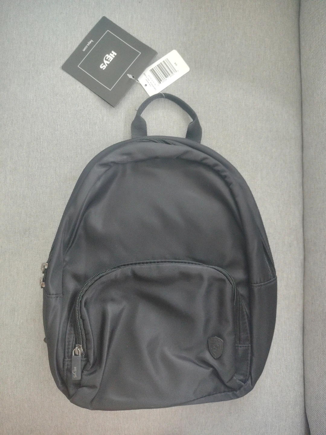BNWT! HEYS The Basic Backpack (Black and Blue) - photo 3
