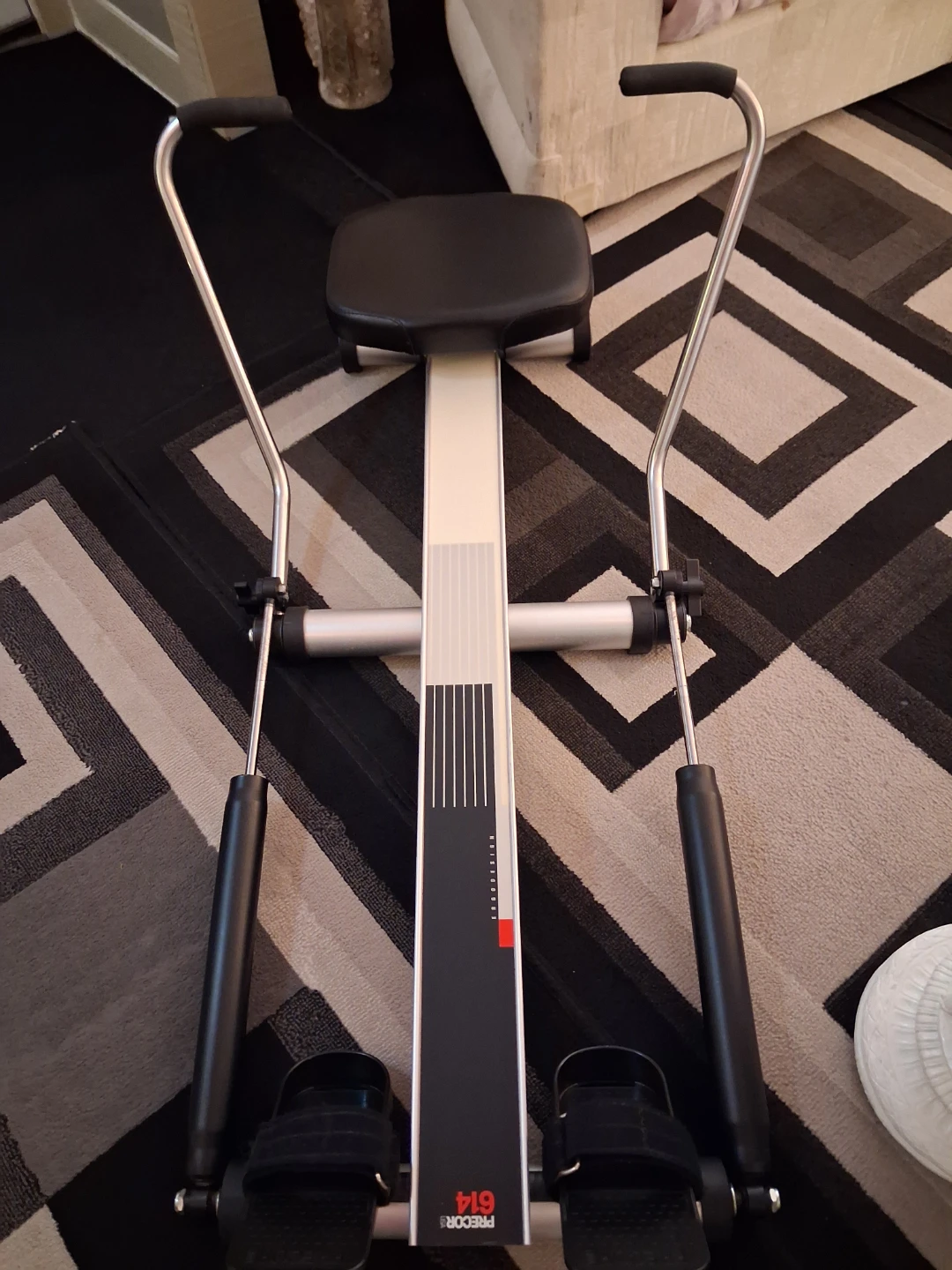 Rowing Machine - photo 2