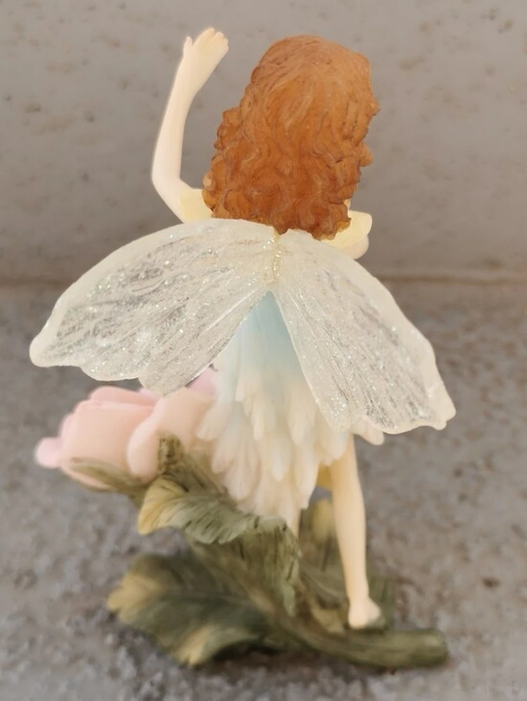 Garden Fairy Figurine Holding Flowers Glitter Wings Pink Rose - photo 3