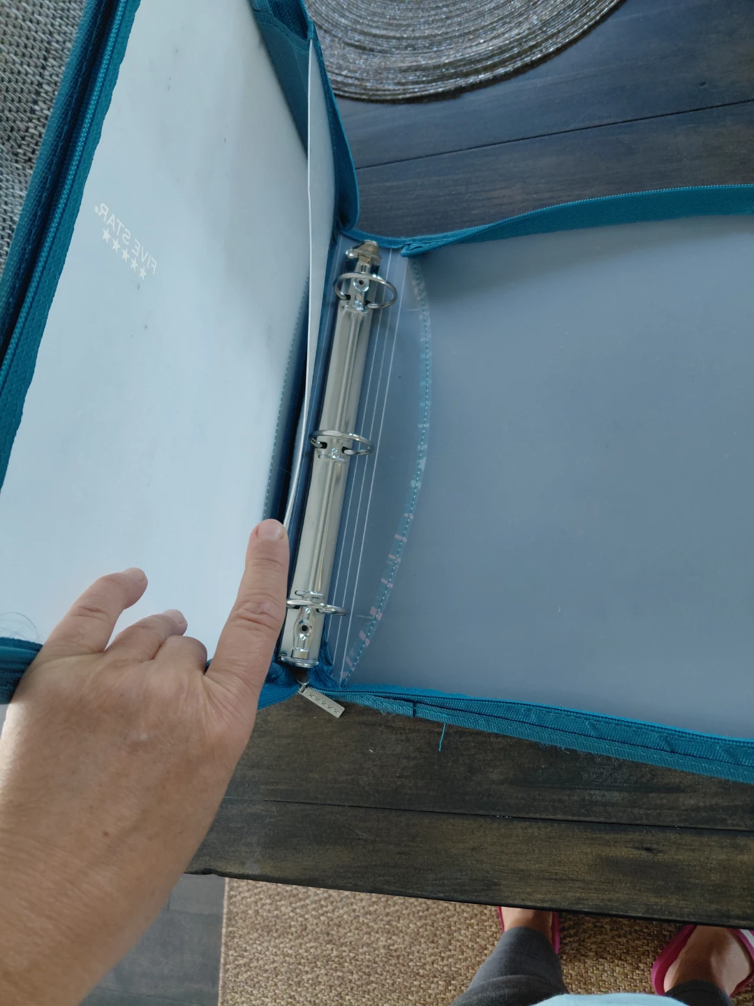 Five Star Zippered Binder - photo 2
