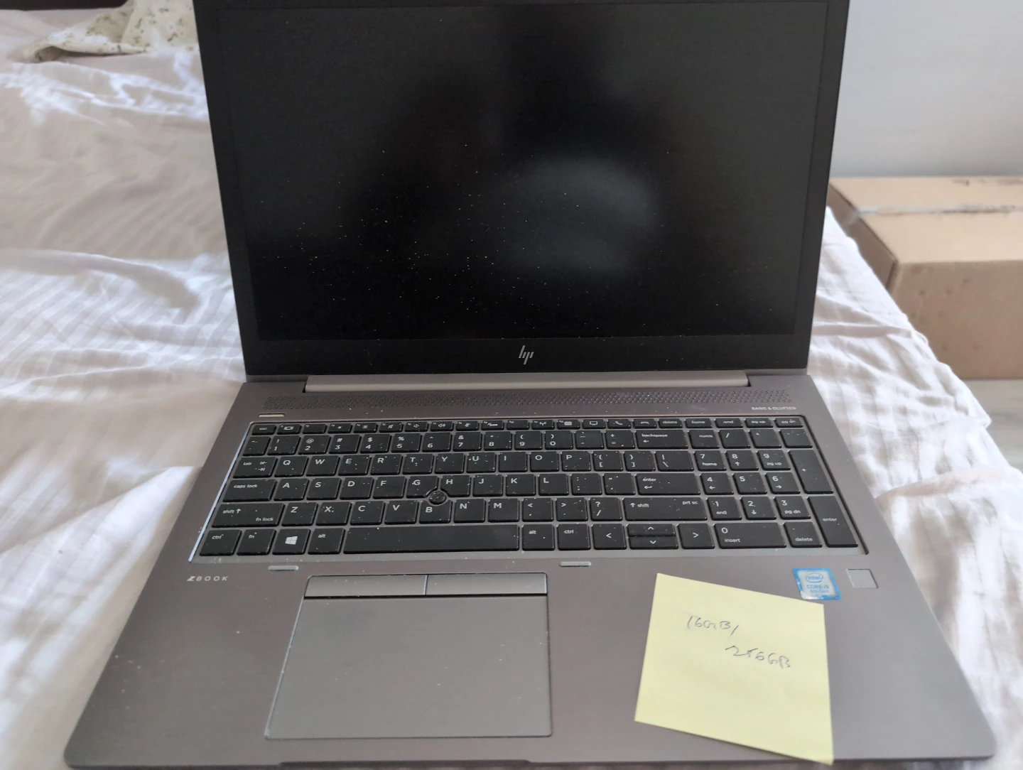 HP ZBook 15.6" Laptop 15u G6 - photo 2