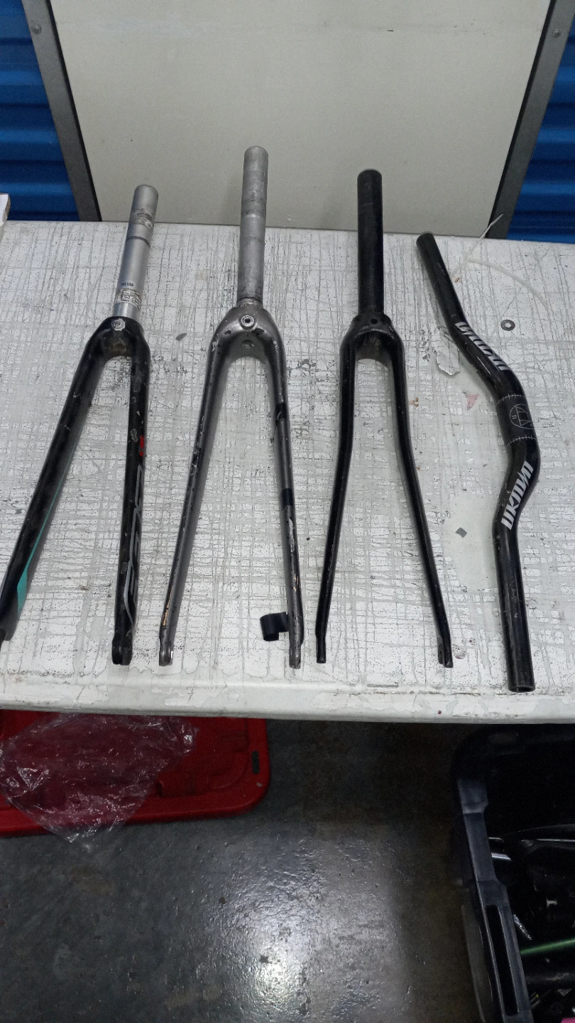 CARBON BIKE PARTS FOR SALE - photo 2