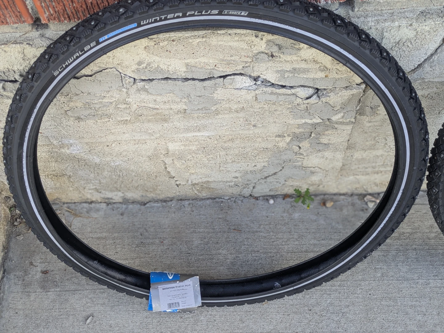 2 Schwalbe Marathon Winter Plus Tires 26x1.75 - photo 2