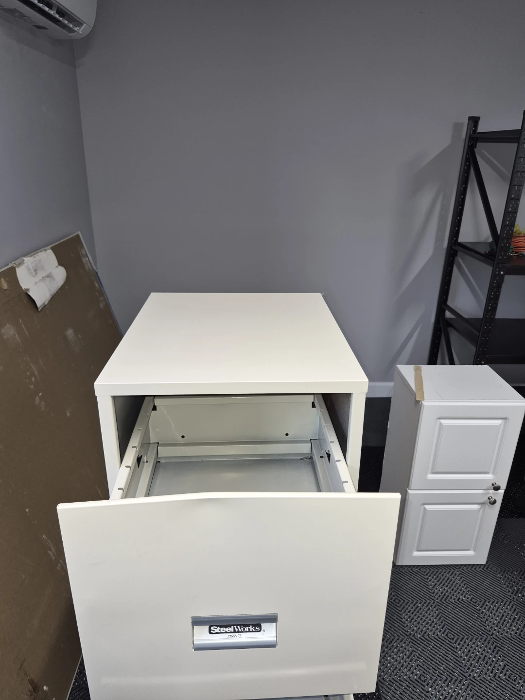 File cabinet - photo 4