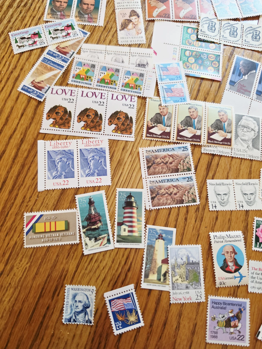 Collection of US Mint Postage Stamps - photo 2