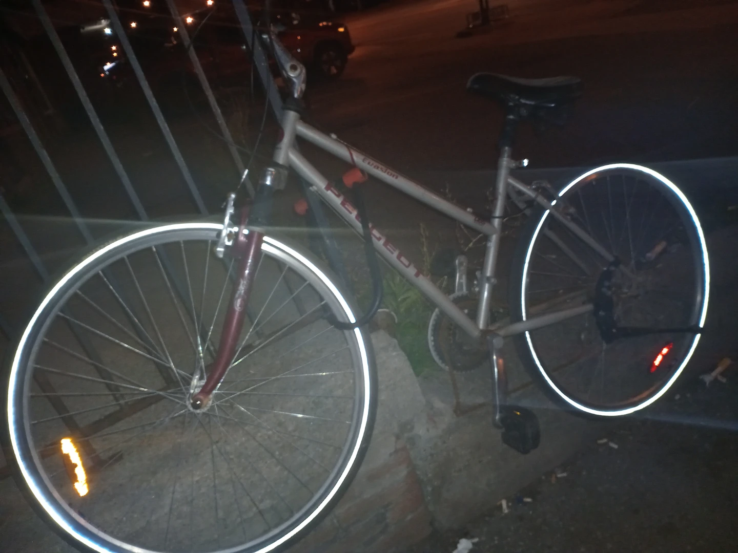 Peugeot Evasion Touring Bicycle