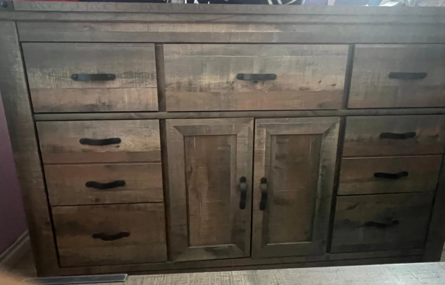 Ashley Wooden Dresser with 4 Drawers and 2 Cabinets - photo 2
