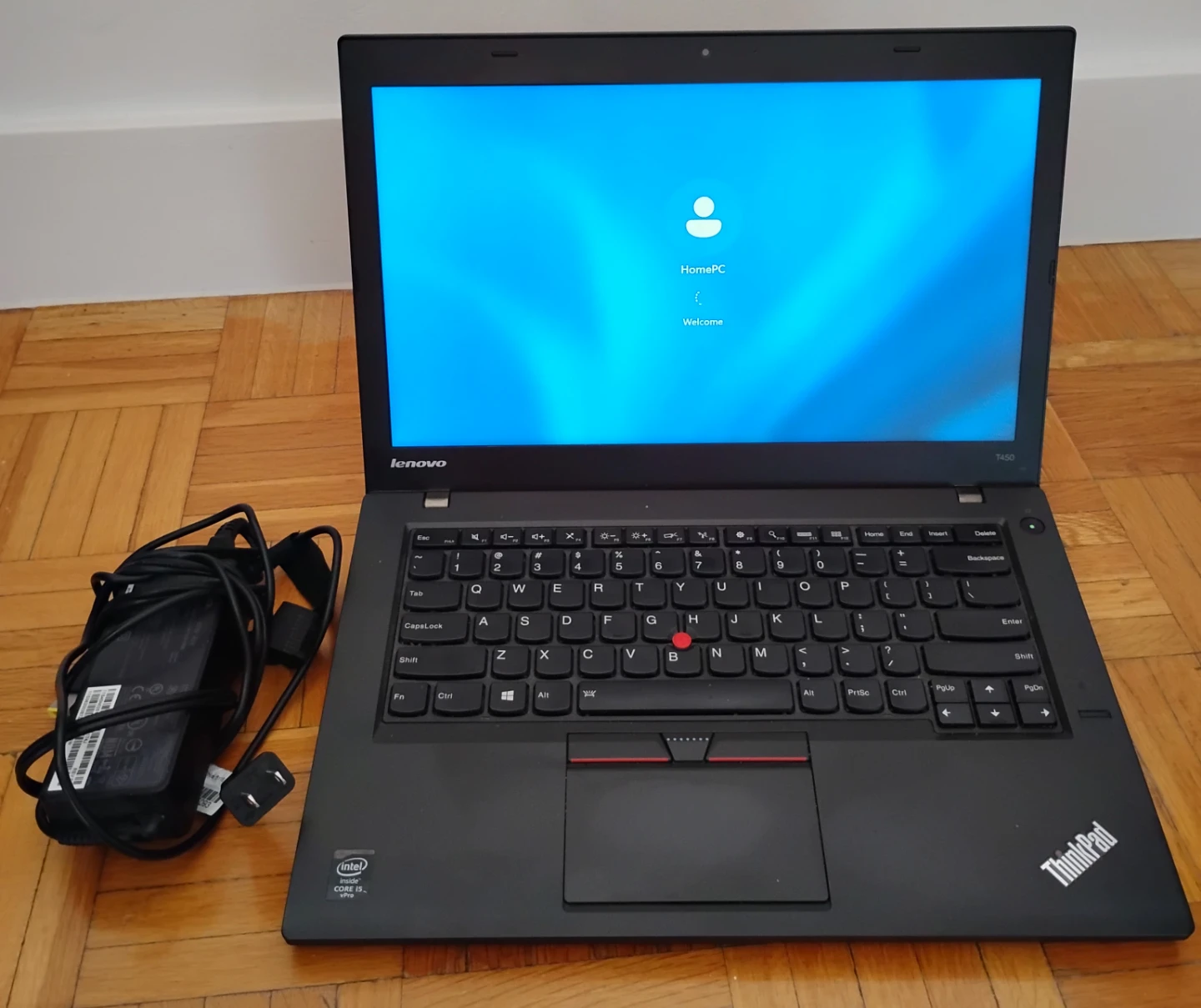 Windows 11 laptop Lenovo ThinkPad T450 with charger - photo 3