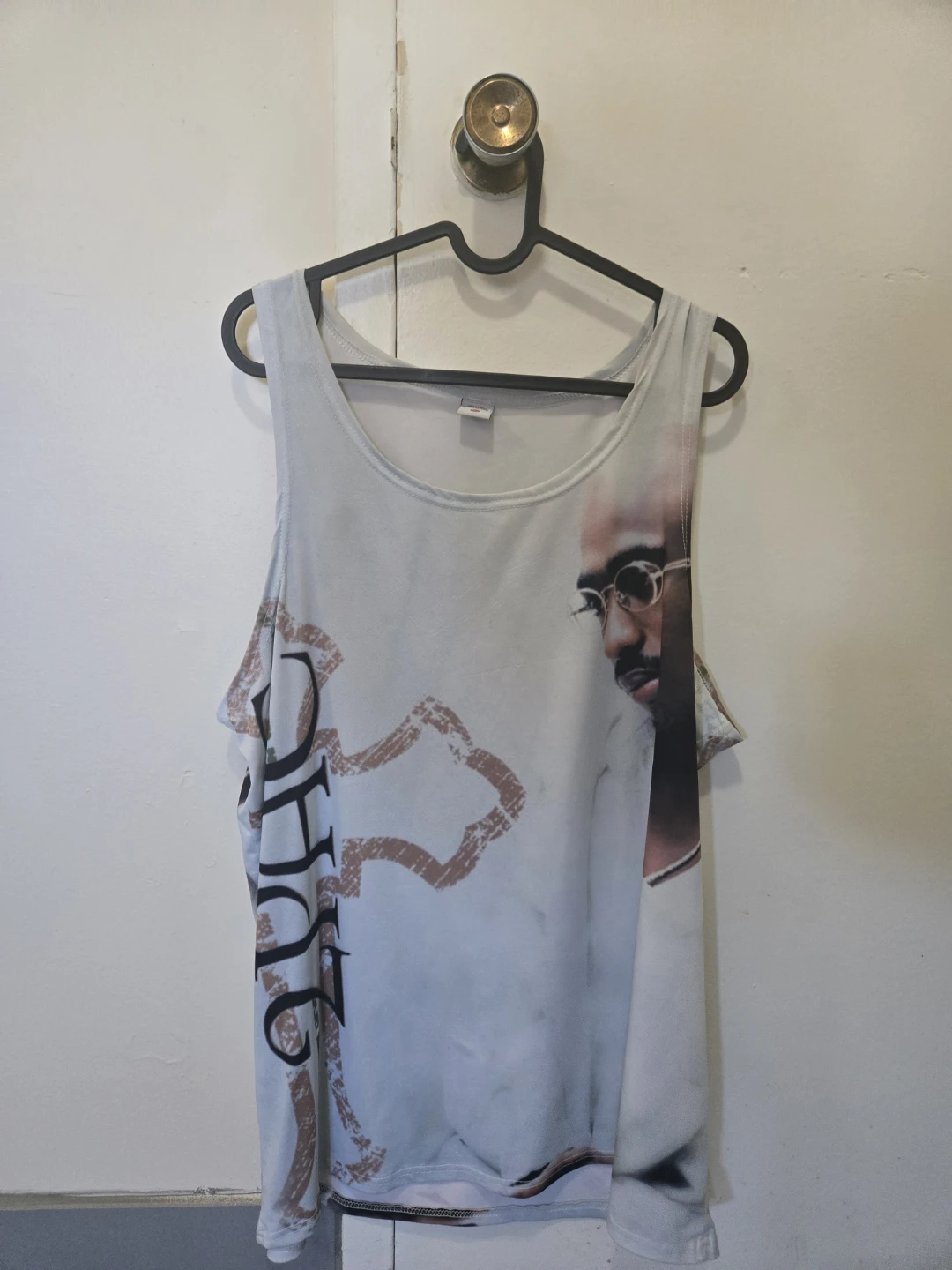 Hoodie & Tank top Size Medium - photo 2