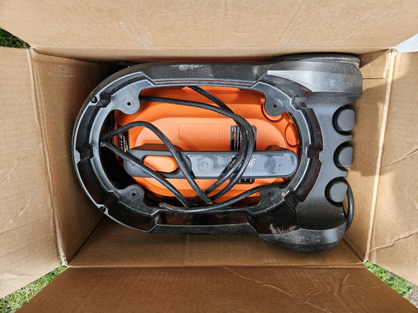 ARMOR ALL Utility Wet/Dry Vac - photo 2
