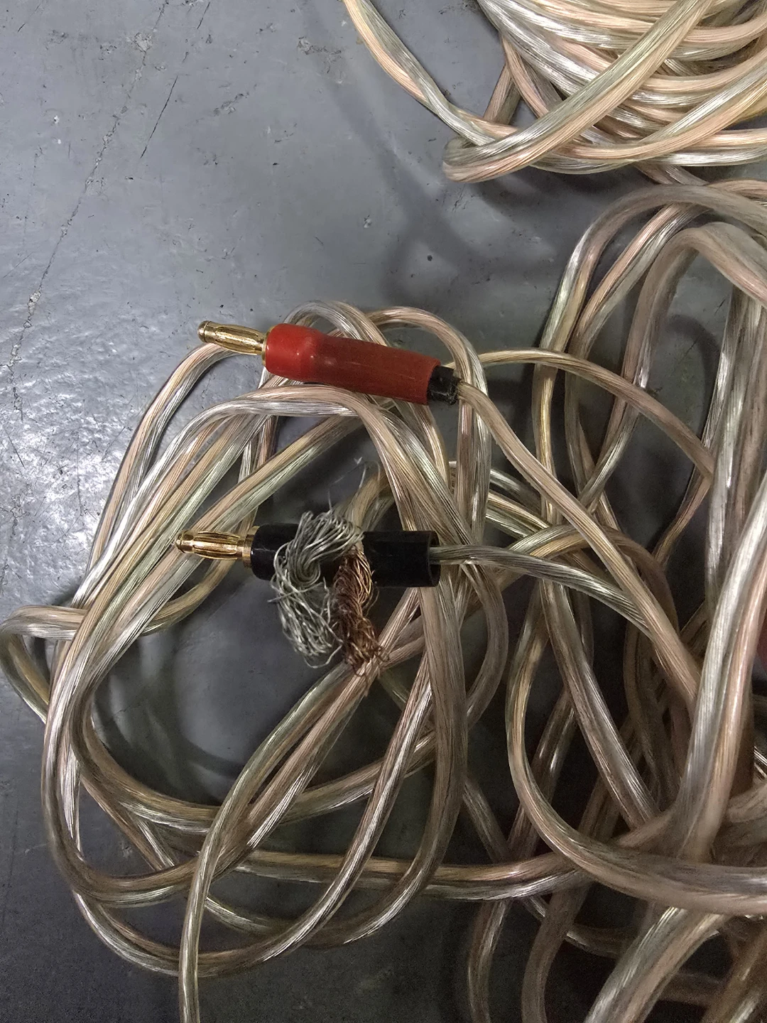 Clear Speaker Wire – 4.8m Each - photo 3