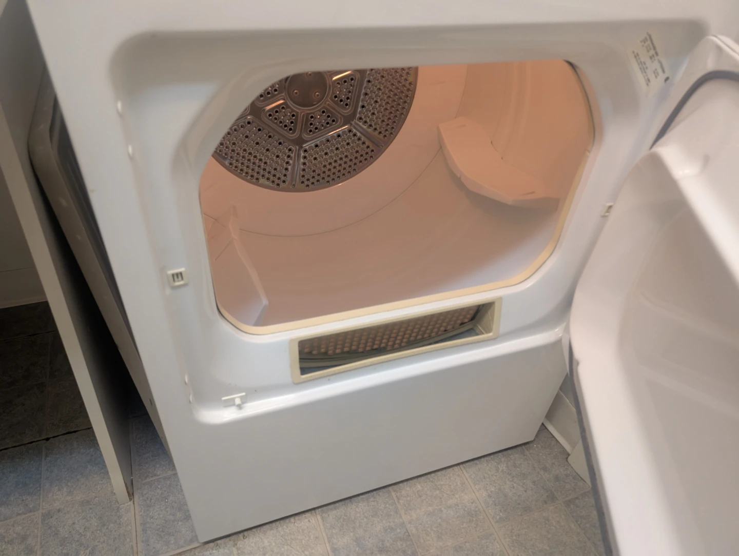 GE Electric Clothes Dryer - photo 2