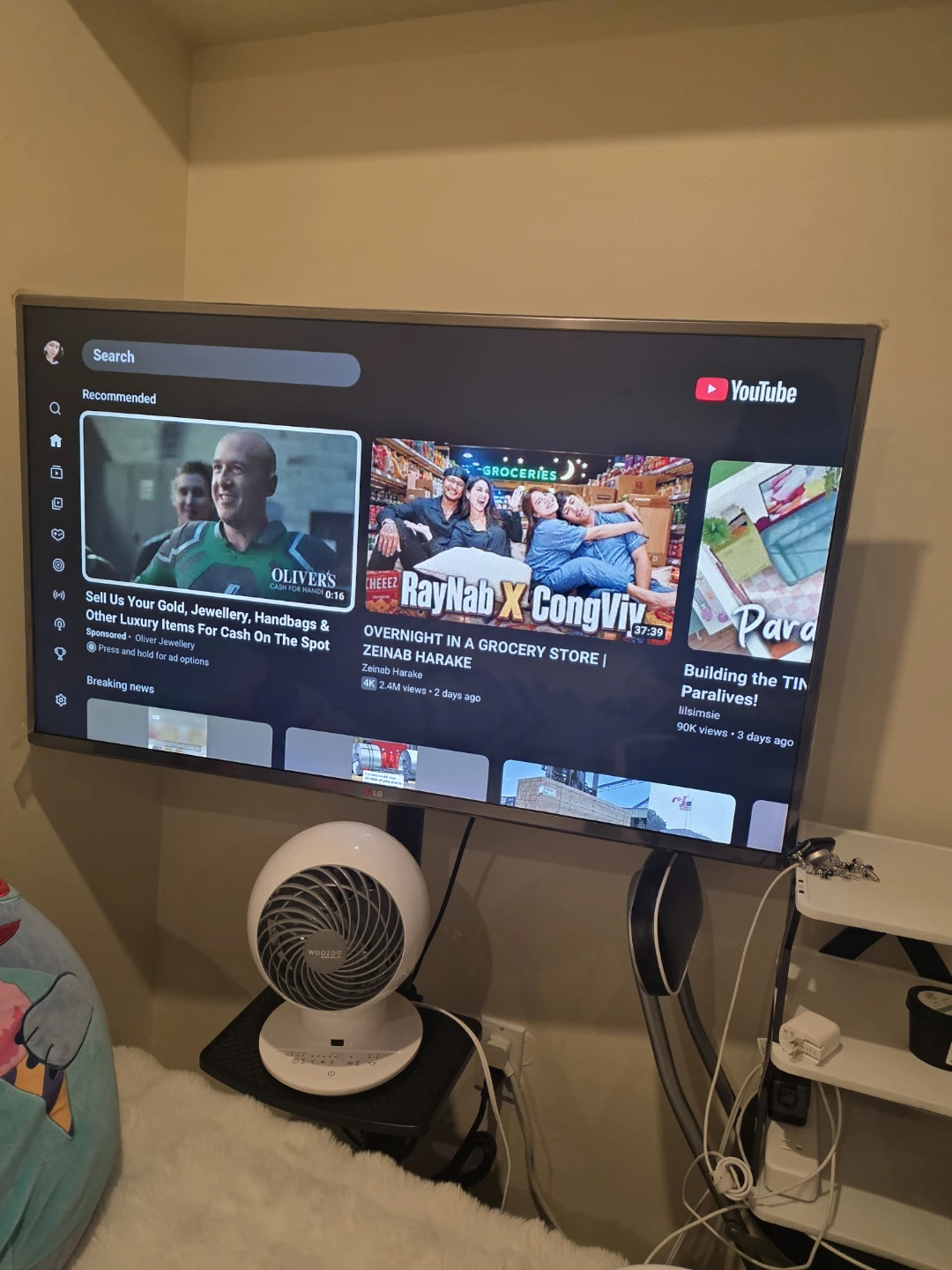 LG Television 32 inch - photo 2