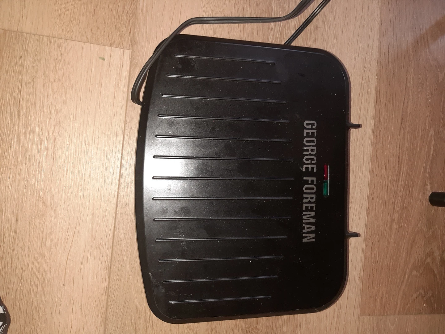 Electric grill
