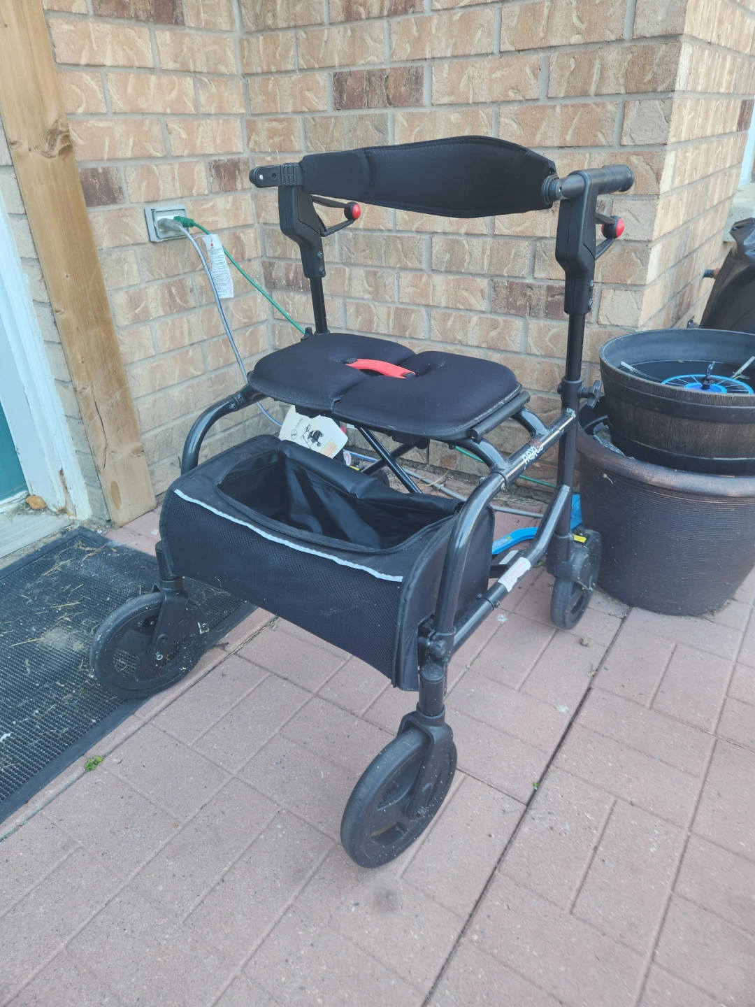 Nexus Rollator Walker with Seat