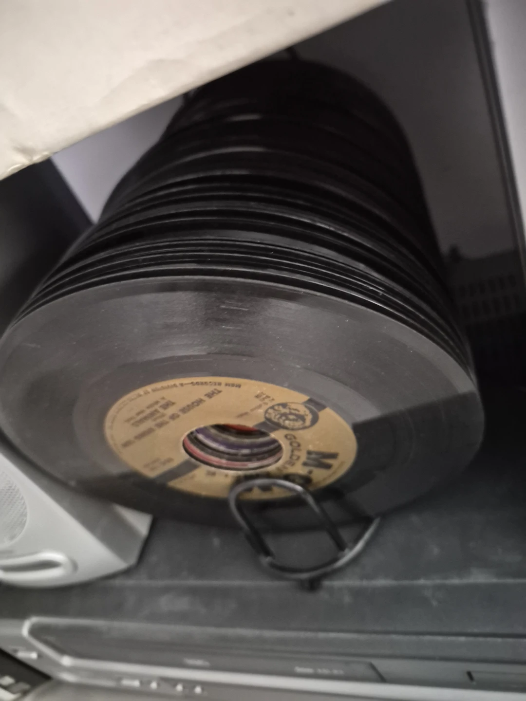 Lot of 7" Vinyl Records - garage sale! - photo 2