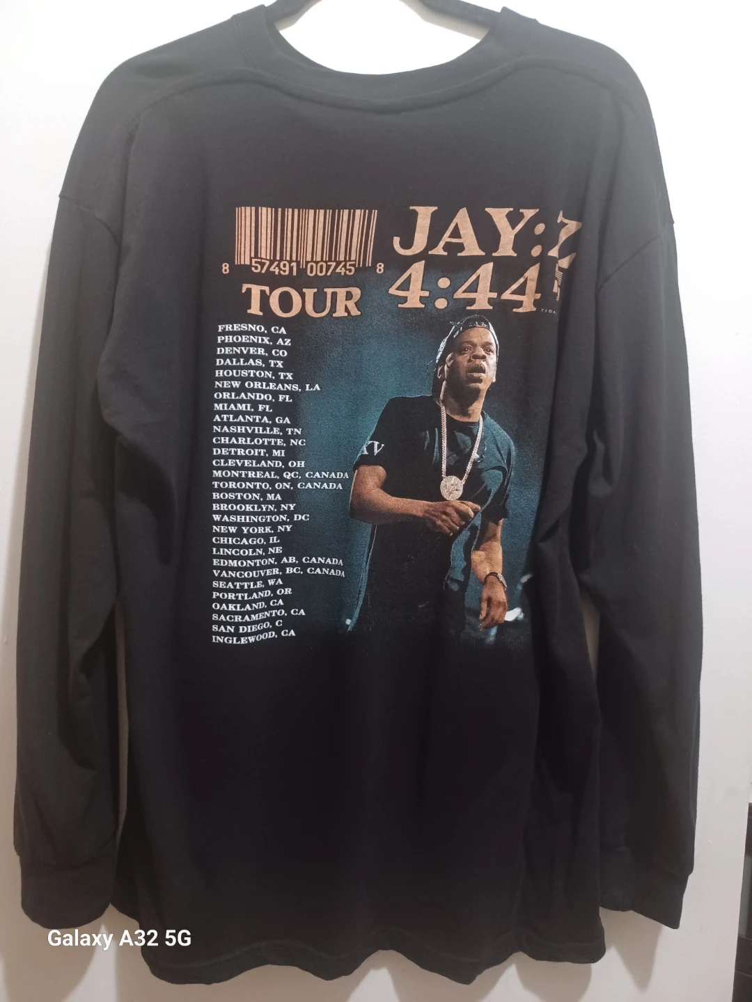 Jay-Z 4:44 Tour Long Sleeve Shirt - photo 3