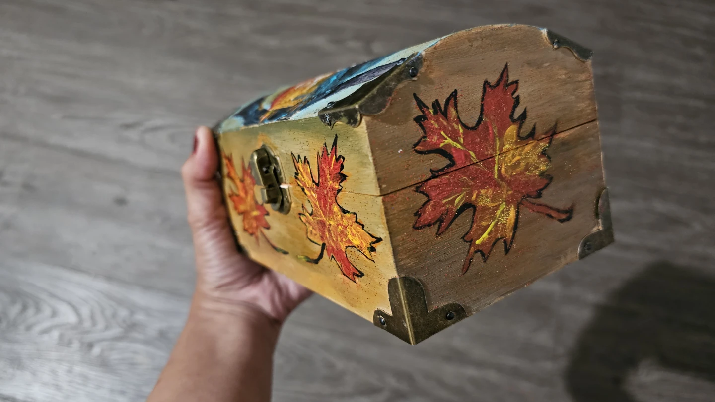 Hand-painted Owl and Maple Leaf Wooden Trinket Box - photo 2